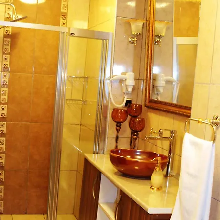 The Pashas House Apartment *