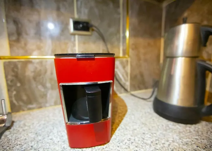 아파트 The Pashas House