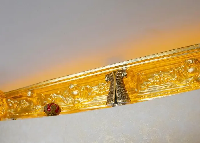 아파트 The Pashas House *