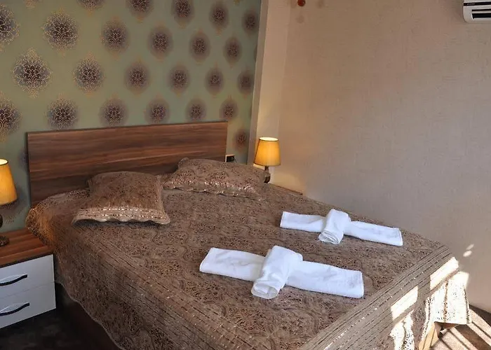 아파트 The Pashas House